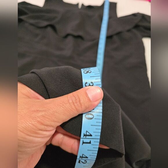 Eloquii Cold Shoulder Ruffle Sheath Dress In Black Plus Size 22 - Picture 4 of 11